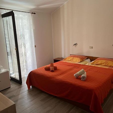 Draga Rooms Njivice Eksteriør billede