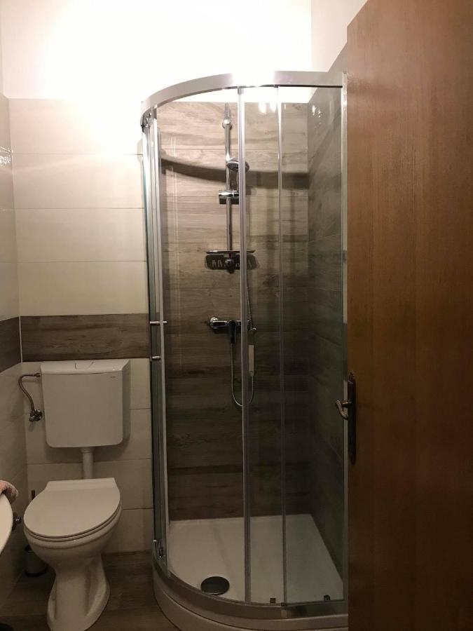 Draga Rooms Njivice Eksteriør billede