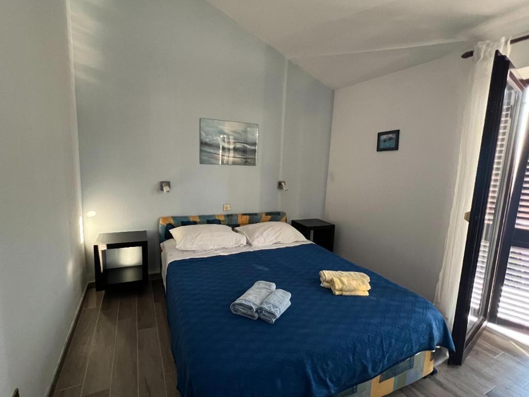 Draga Rooms Njivice Eksteriør billede